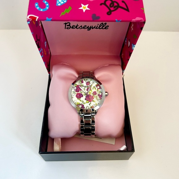 Betsey Johnson Accessories - Betseyville Johnson Casual Floral Women’s Wrist Watch